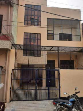 Hotel Dauji Palace